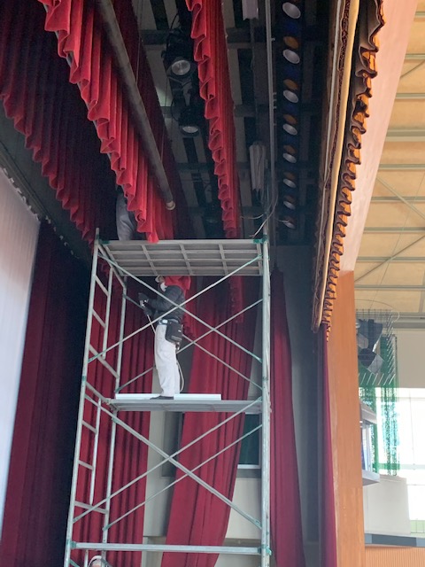 県立高校体育館照明工事